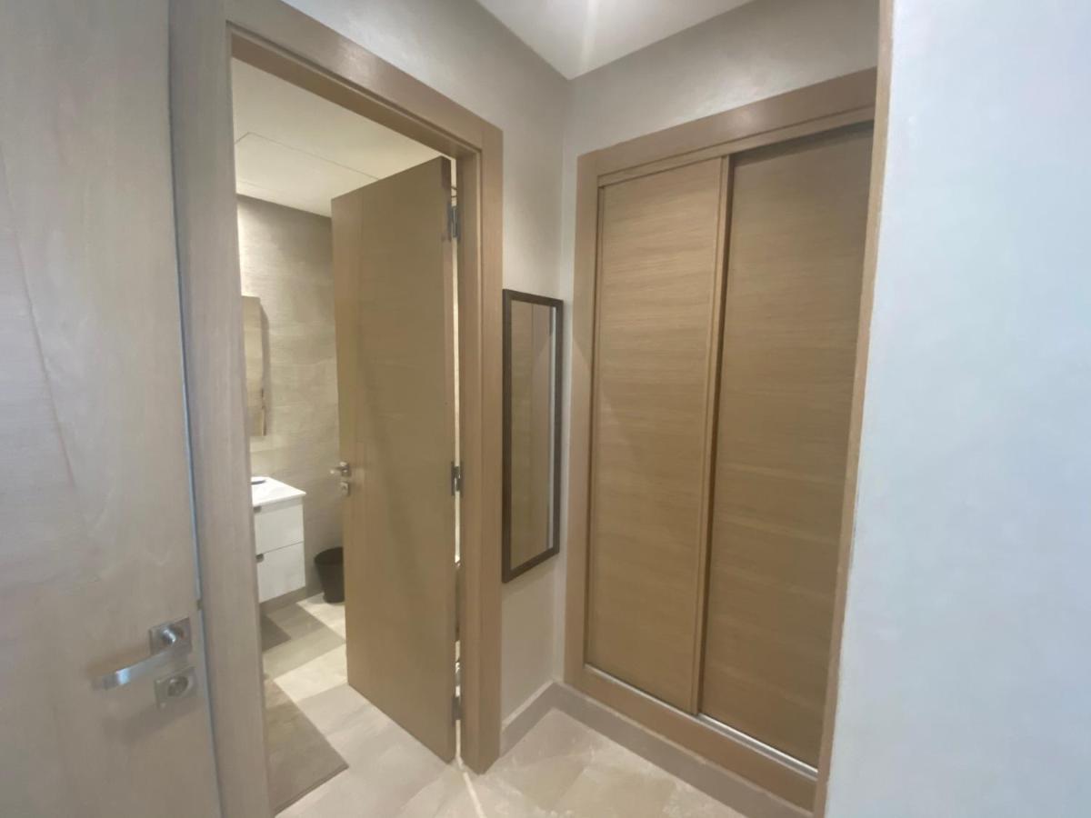 Luxueux Appartement Avec Vue Panoramique, Proche De La Gare Welcome Stay Casablanca Kültér fotó