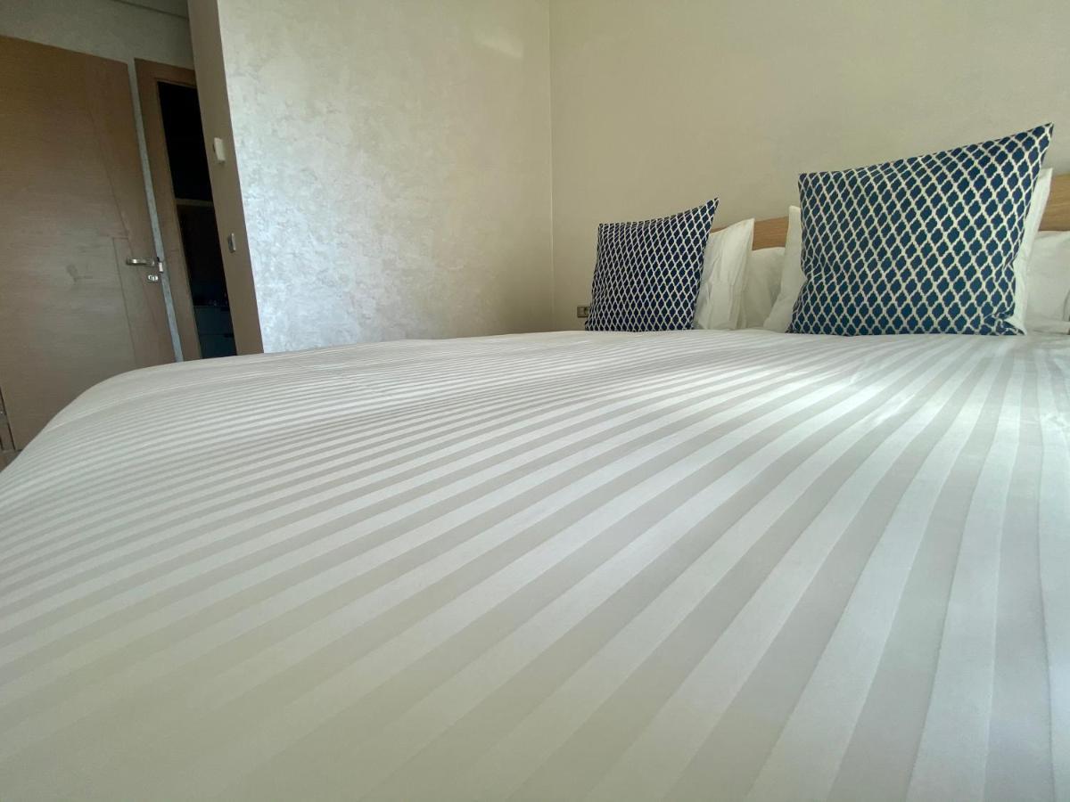 Luxueux Appartement Avec Vue Panoramique, Proche De La Gare Welcome Stay Casablanca Kültér fotó